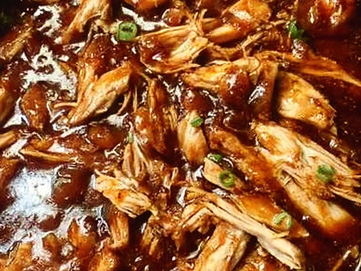 Crock Pot Bourbon Chicken: Easy Slow Cooker Recipe - Image 1