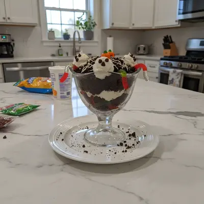 Easy No-Bake Halloween Dessert: Spooky Spiderweb Treats