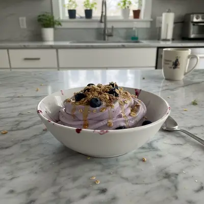 Fresh Blueberry Greek Frozen Yogurt Swirl