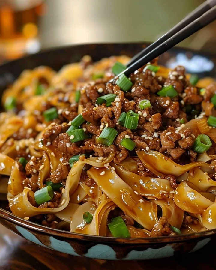 Quick Lamb Potsticker Noodle Bowl: Savory & Speedy