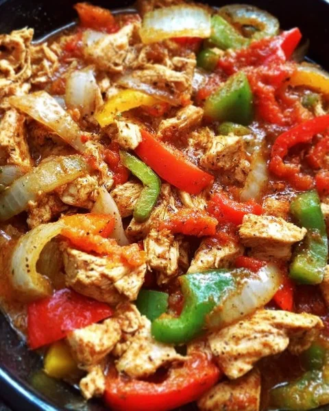 5-Ingredient Slow Cooker Chicken Fajitas
